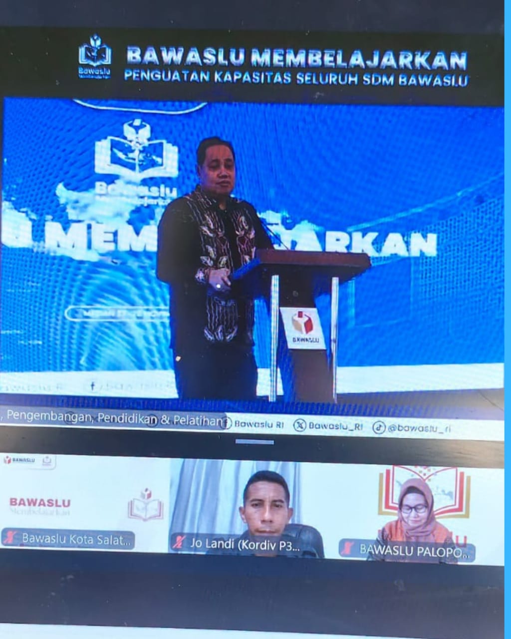 Bawaslu Lembata Ikuti Kegiatan Bawaslu Mengajarkan