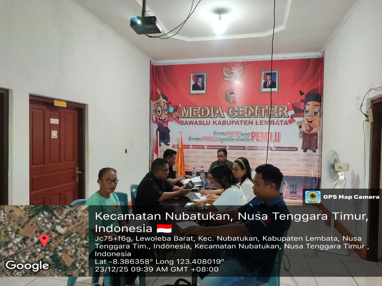 Rapat Internal Bawaslu Lembata