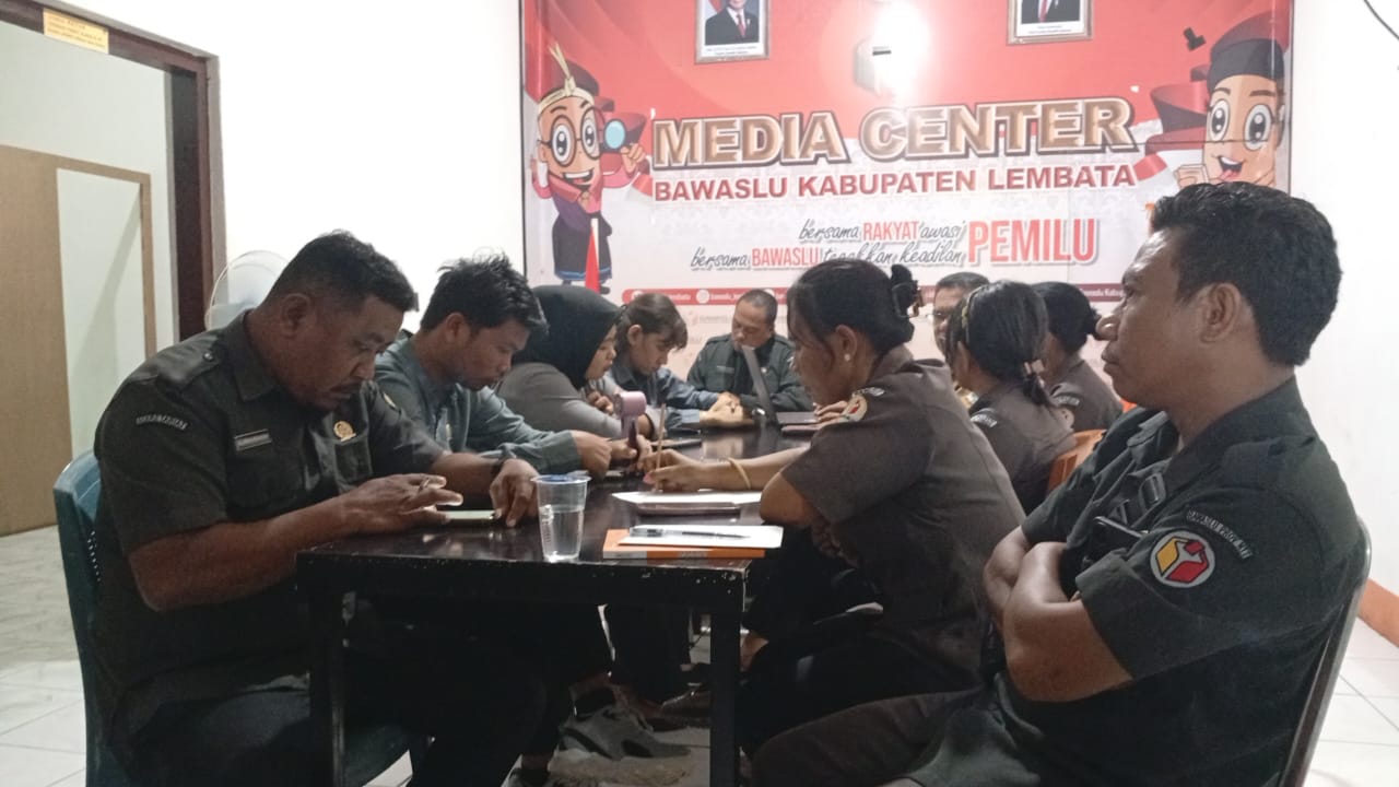 Rapat Awal Tahun 2026 BAwaslu Lembata