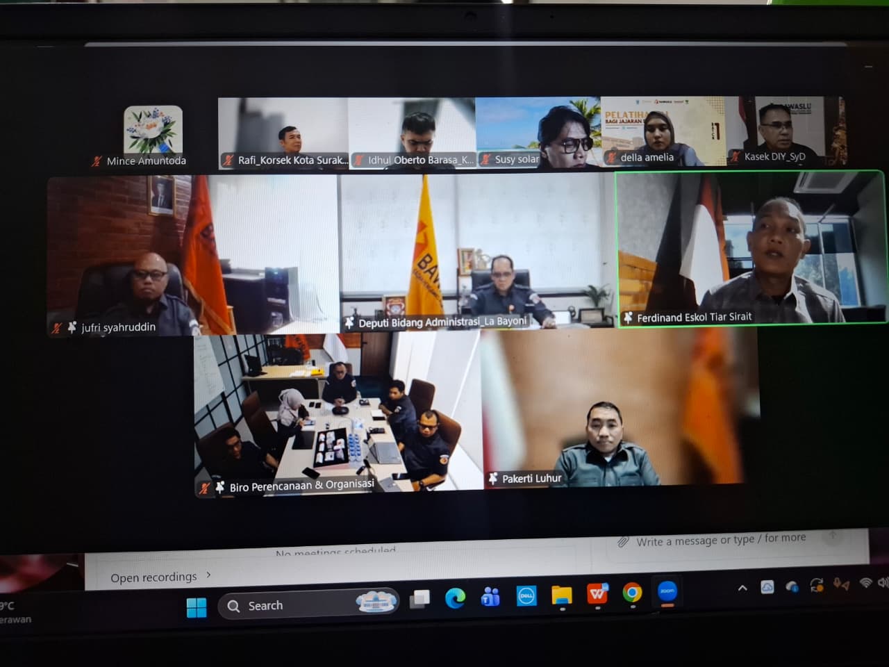 Rapat Pembinaan dan Evaluasi Sekretriat