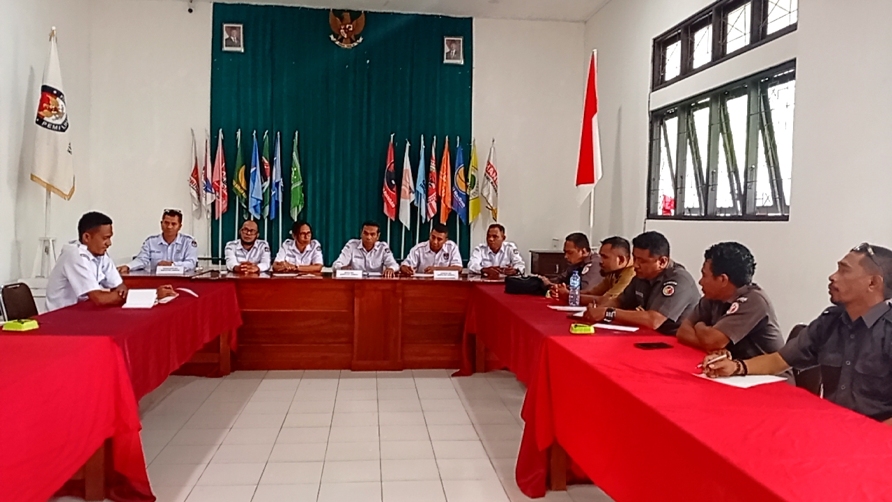 Bawaslu Lembata Rakor Bersama KPU Kabupaten Lembata