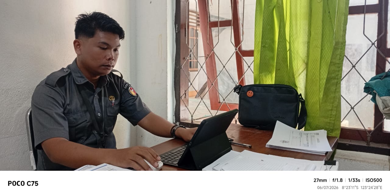 Staf Keuangan Bawaslu Lembata