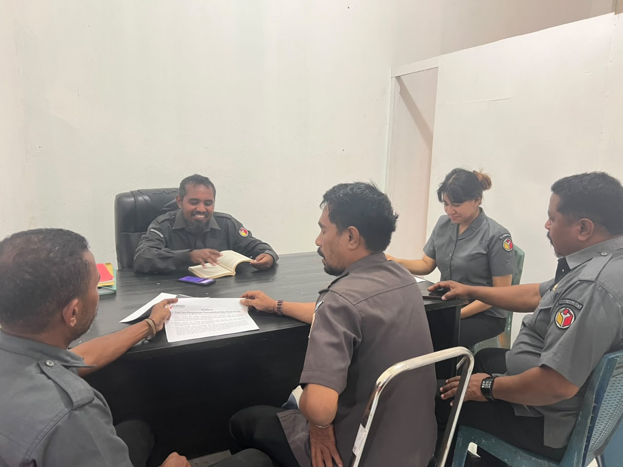 Rapat Divisi HP2H