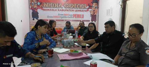 Bawaslu Lembata Internalisasi PPID