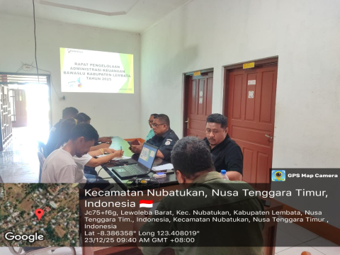 Rapat Internal Bawaslu Lembata