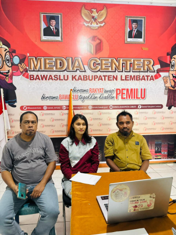 Bawaslu Lembata Ikut Zoom