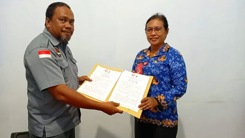 Bawaslu Lembata dan Pramuka Lembata Teken MoU.