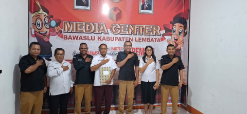 KPU Lembata Serahkan BA Kepada Bawaslu Lembata