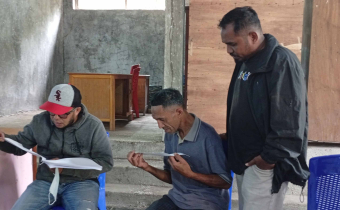 Bawaslu bersama KPU Lembata melaksanakan Giat Pencoklitan