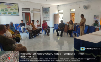 Bawaslu Lembata bersama Tim dalam diskusi FGD dengan Pemerintah dan Masyarakat Kelurahan Lewoleba Utara