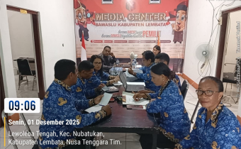 Rapat Internal Bawaslu Lembata