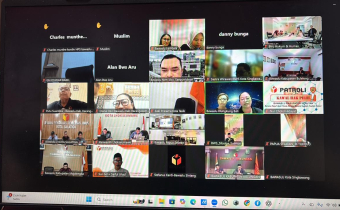 Bawaslu RI melakukan zoom meeting bersama anggota Bawaslu/Panwaslih seluruh Indonesia